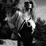 Svetlana Loboda Instagram - Однажды визит в Актау в Казахстане изменил мою жизнь. Я очень люблю эту страну.. её богатую культуру, открытых людей, их честь и уважение к своей родине. И новая special edition моего последнего трека - маленькая благодарность вам за любовь, за поддержку меня и моей страны, за тепло и эмоции, за каждый концерт и каждую встречу. Менің жаңа әнім ұнайды деп сенемін, сұлу Қазақстан! ❤️ #актауницца France