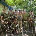 Svetlana Loboda Instagram - Завдяки нашим захисникам і захисницям українці жили і житимуть на своїй землі, в своїх оселях. Бо мати свій дім, будувати сімʼю, любити і мріяти про майбутнє - це бажання і право кожного! 1 жовтня Україна святкує День захисників і захисниць нашої держави. Та в сучасних реаліях день захисника - це кожен новий прожитий день. І окрім допомоги та підтримки так важливо не забувати казати просте, людське, щире «дякую»… Днями я отримала щасливу звістку. Сімʼя Олени, якій нам з вами вдалося подарувати новий будинок - отримала всі побутові прилади і меблі, що ми закупили і нарешті розпочала повноцінне нове життя .. вдома. Нехай воно буде щасливим! І нехай кожен українець будує світле майбутнє в тому місці, де живе його серце. Віримо в наших захисників 🇺🇦❤️