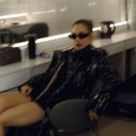 Svetlana Loboda Instagram - 22.09.23 На вас чекає так багато сюрпризів… Яких? Перші, хто вгадають - отримають за це мій фірмовий мерч☺️🤲