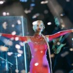 Svetlana Loboda Instagram - Алматы! За гранью звука и света, громче всего пели ваши сердца .. Спасибо за вашу любовь, и за то, что сделали этот вечер волшебным и незабываемым. На концерте меня не покидало ощущение, что у нас с вами одно сердце и одна душа…🕊️ Ценю и люблю🫶 Үлкен рахмет, сендерді жақсы көремін ❤️🇰🇿