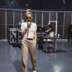 Svetlana Loboda Instagram - Кожен концерт - марафон. І до них потрібно готуватися. Рахую хвилини до зустрічі, Аліканте! 🔥🇪🇸 _____ Cada concierto es un maratón. Y hay que prepararse para ellos. ¡Cuento los minutos para verte, Alicante! 🔥🇪🇸