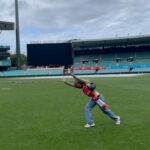 Sydney Sweeney Instagram - go to my first footy game ✔️