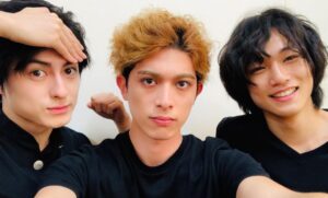 Syuya Sunagawa Instagram - 滅亡迅雷.net！
集合！！ #ゼロワン#滅亡迅雷