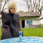 Tagir Ulanbekov Instagram - Вдалеке от городской суеты. Отдых на природе залог хорошего самочувствия и прекрасного настроения. А для заряда энергии я всегда с собой беру @gorillaenergy 😊
