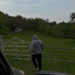 Tagir Ulanbekov Instagram - Вдалеке от городской суеты. Отдых на природе залог хорошего самочувствия и прекрасного настроения. А для заряда энергии я всегда с собой беру @gorillaenergy 😊
