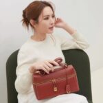 Taksaorn Paksukcharern Instagram - Timeless elegance at every moment ✨ @LoroPiana #LoroPiana #LoroPianaExtraBag
