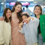 Taksaorn Paksukcharern Instagram - ความสุขในการทำงานเมื่อมีเด็กน้อยมาด้วย 😊❤️