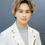 Takuya Kusakawa Instagram - 土ドラ クロステイル~探偵教室~に出演します 4月9日からです🕵️‍♂️ #クロステイル