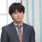 Takuya Kusakawa Instagram - ひとひらの初恋 テレビ東京公式ドラマチャンネルにて🖐️ 3月28日18時より配信です