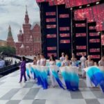 Tamara Gverdtsiteli Instagram - С Днём России! С праздником! Огромное спасибо хотим сказать потрясающему режиссёру, главному режиссеру телеканала Россия - Сергею Широкову! Человек,с необыкновенным чувством вкуса,стиля,профессионального уровня. Тот, кто делает главные концерты страны. Спасибо за безупречный стиль и масштаб таланта! #тамарагвердцители#гвердцители#краснаяплощадь#концерт#деньроссии#москва#сергейпудовкин#продюсер#прямойэфир#сцена#зритель#спраздником Красная площадь / Red Square