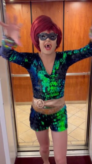 Tammie Brown Instagram - Showing you the fun you can have with french fries as a vampire Fangs .. celebrate in the spirit of Halloween 🧛 

 Come see me at Tobar 21st New York City for my Tammie Brown Halloween @spincyclenyc @thebeechman