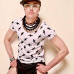 Tammie Brown Instagram - Like Father @glamgender like son .. I love play around with L👀ks am I feminine am I masculine, am I in between .. I’ve always been androgynous and embrace it .. when you’re in Provincetown, this summer July through August, come see me @redroomptown ticket link in my bio Book your @cameo #queenwithacause #notgrooming #nationaltreasure #freeorcas #freelolita #protectpuvungna #savetheorangutans #boycottpalmoil Provincetown, Massachusetts