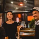 Tamy Emma Pepin Instagram - Opa! Après une diffusion réussie sur la plateforme de streaming Vrai, l’émission Resto Pop-Up est maintenant diffusée sur la chaîne de television canadienne Zeste. Déjà deux ans depuis ce délicieux tournage, entourée de la merveilleuse équipe de Sphère Media et des chefs de la scène culinaire montréalaise. Des rencontres et des recettes, à visionner sur Zeste en famille ou entre amis, les vendredis à 11:30 et 16:30, ou sur demande via les plateformes de Québecor. 🥰 #montreal #montrealculinaire #restosmontréal #foodshow Montreal, Quebec