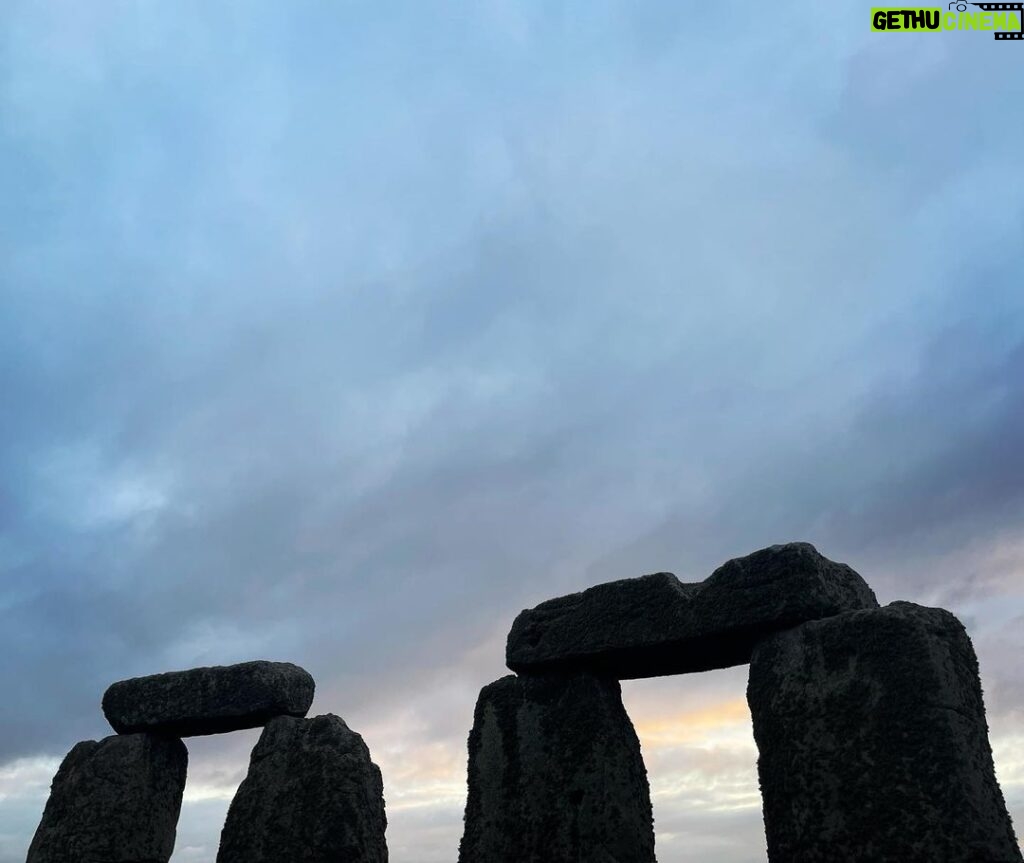 Tamzin Merchant Instagram - Happy Solstice ✨ Stonehenge