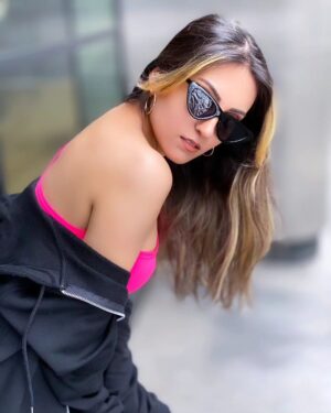 Tannaz Davoodi Instagram - 📸💕✨️

♡
♡
♡
♡
♡

#photo #photooftheday #photoshoot #photography #photogram #shoot #model #modeling #modellife #irani #iranian #persian #persiangirl #iraniangirl #jamaljamaloo #jamaljamaloogirl #jamalkudu #jamalkudugirl #tannaz #tannazdavoodi  #london #unitedkingdom