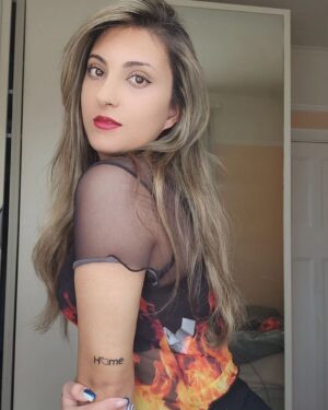 Tannaz Davoodi Instagram - Home 💚🤍❤️
So happy with this tattoo🙏🏻

☼
☼
☼
☼
☼

#iran #iranian #iraniangirl #persiangirl #irantattoo #persian #tattoo #home #hometown #hometattoo #love #newtattoo #happy #jamaljamaloogirl #tannazdavoodi #photo #photogram #sun #london #unitedkingdom