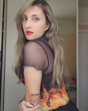 Tannaz Davoodi Instagram - Home 💚🤍❤️
So happy with this tattoo🙏🏻

☼
☼
☼
☼
☼

#iran #iranian #iraniangirl #persiangirl #irantattoo #persian #tattoo #home #hometown #hometattoo #love #newtattoo #happy #jamaljamaloogirl #tannazdavoodi #photo #photogram #sun #london #unitedkingdom