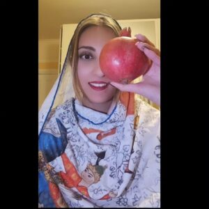 Tannaz Davoodi Instagram - Happy Yalda!!! 🍉✨️❣️

In Iran we celebrate the beginning of winter and the longest night of the year.
Yalda remains as one of the most ancient festive ceremonies that has been celebrated in Iran for centuries.

I hope your winter days are bright and warm, healthy and full of love✨️ 

Love you all ❤️

♡
♡
♡
♡
♡

#yalda #happyyalda #yaldanight #shabeyaldamobarak #shabeyalda #Persian #irani #iranian #persiangirl #iran #iraniangirl #culture #love #pomegranate #winter #wintersays #hellowinter #welcomewinter #london #unitedkingdom