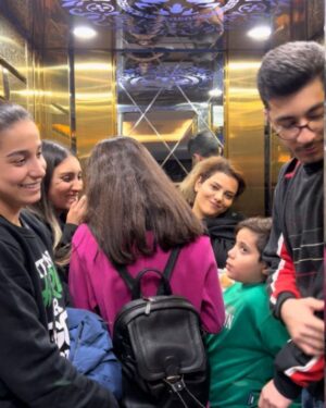 Tannaz Davoodi Instagram - Iran ❤️

♡
♡
♡
♡
♡
♡

#iran #tehran #iranian #persian #irani #persiangirl #iraniangirl #iraniangirls #girls #brunettegirl #blonde #medditeranean #love #family #familytime #familygoals #familyphotography #familytravel #familyfun #fun #iloveyou #photo #smile