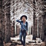 Tanya van Graan Instagram - "Never follow anyone else's path, unless you're in the woods and you're lost and you see a path. Then, by all means, follow that path." 👌🏼#WhatEllenSaid #❤️ #🙏🏼 #JoyForDays 🎎🌲🌲🌲