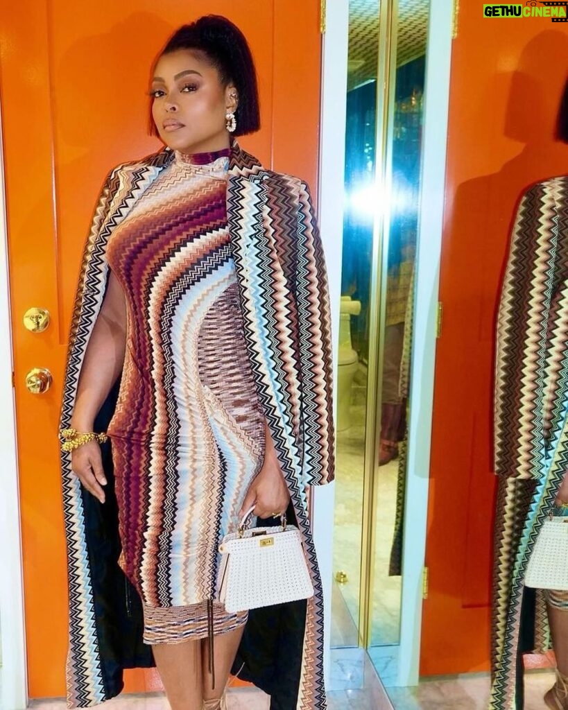 Taraji P. Henson Instagram - 💜💜💜 #Repost from @waymanandmicah • @tarajiphenson wearing @missoni @fendi @charleskeithofficial #palmspringfilmfestival 🌴Glam: @saishabeecham @tymwallacehair @customtnails1 📸: @saishabeecham