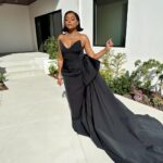 Taraji P. Henson Instagram - Black Girl Magic 🖤💋 @sagawards Makeup: @saishabeecham Hair: @tymwallacehair Nails: @customtnails1 Stylist: @waymanandmicah Producer: @sauntemakesithappen Products: @tphbytaraji Jewelry: @bulgari Dress: @giambattistavalliparis couture Shoes: @betseyjohnson Bag: @judithleiberny
