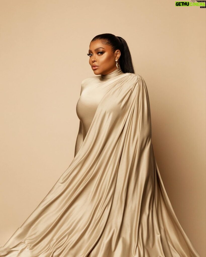 Taraji P. Henson Instagram - Kicking off #GoldenGlobes weekend with @WMag celebrating their Best Performances Issue. Thank you @saramoonves for including me in the issue and for a beautiful night!!! 💛💛💛 Photographer: @mr_dadams Makeup: @saishabeecham Hair: @tymwallacehair Nails: @customtnails1 Stylist: @waymanandmicah Producer: @sauntemakesithappen Products: @tphbytaraji