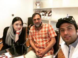Taraneh Alidoosti Instagram - مگو چیست کار... 👩🏻‍⚕️👨🏻‍💻👨🏻‍🏫
