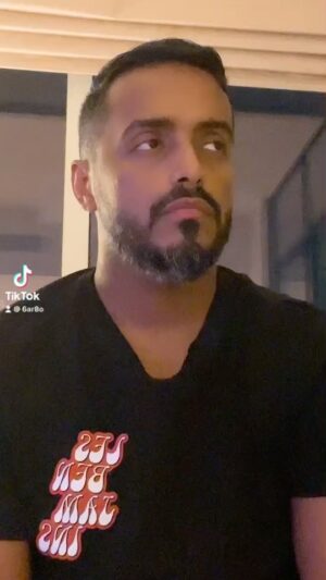 Tareq Al Harbi Instagram - طارق تريبياني اون وينز داي😂❤️
