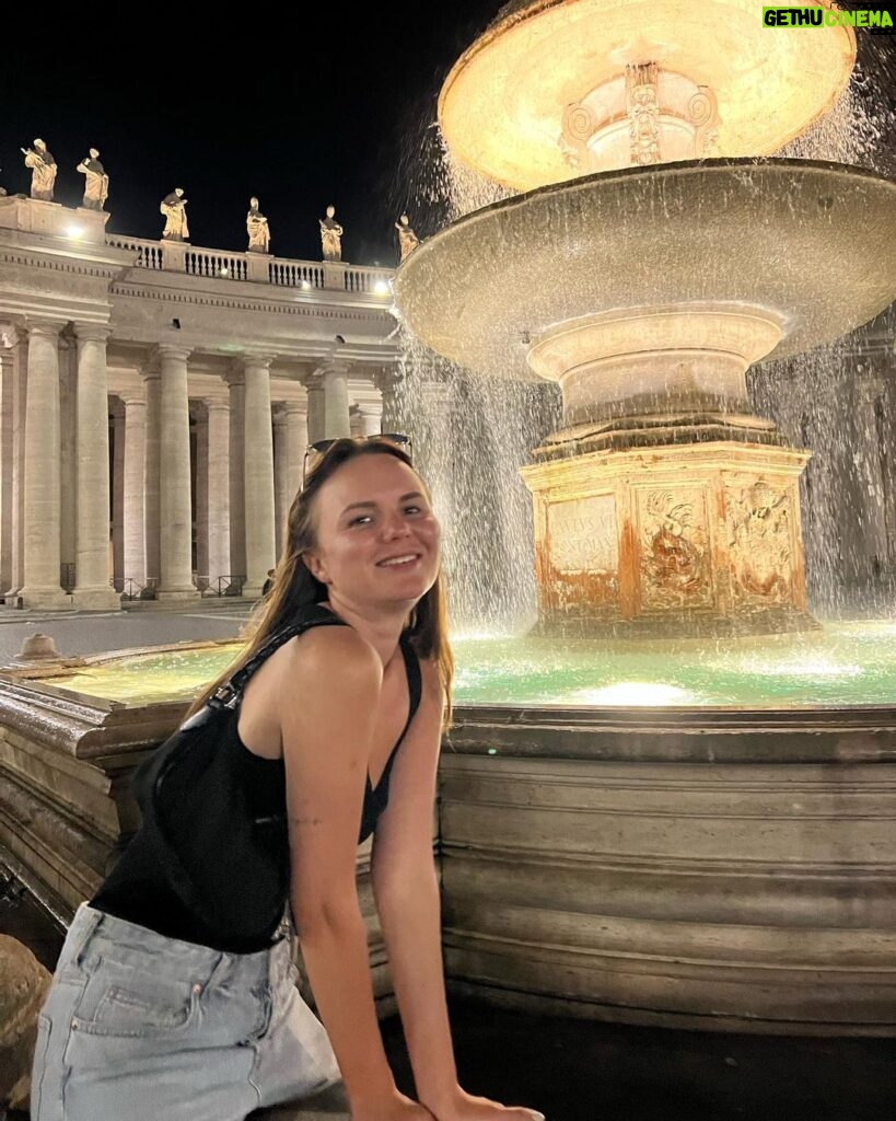 Tatiana Mingalimova Instagram - Моя любимая полночь в Риме