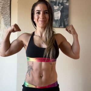 Tecia Pennington Instagram - For the past month I have been sitting at 123 lbs basically my pre baby weight but today officially is the first day I’m back to 121 lbs, my normal weight. That’s 38 lbs down what I gained during pregnancy. 

I’ve enjoyed being back at the gym here and there but over the past month Raquel has helped motivate me with our at home HITT, Core, and Calisthenics workouts. These “simple” workouts have been fun yet challenging. 💪🏽🩷 Sidenote: I’m really looking forward to being apart of my wife’s Fight Camp to her World Title Fight. @raquel_pennington 

3rd slide is a comparison before & after baby (same weight) I may look the same but my body is different internally & mentally. My mind is stronger and I’m so ready to show our daughter what strength is inside and outside of the octagon. #JourneyBackToTheOctagon #5MonthsPostpartum #UFC #TeamTiny #TeamRocky #RockNado #Strawweight #115lbs #LetsGo