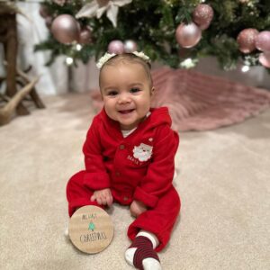 Tecia Pennington Instagram - Merry Christmas from my beautiful family to yours 🎁🎄 2023 by far has been the best holiday ever! Alayah is such a blessing, love you mucho mucho mija ❤️🎅🏼🙏🏼 It was so amazing watching her try to open presents and play with her new toys.