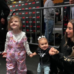 Tecia Pennington Instagram - The best 🩷 love these girls ⬅️