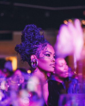 Teyana Taylor Instagram - Father God, I thank you for who you are.  All seeing, all knowing and all powerful! Thank you for reminding my heart that your plan is far greater than any plan I have for my life.  Thank you for reminding me & all of the amazing women in this room that the wait was not punishment it was preparation for what was already written in the palm of your hands & your plans. I am forever THANKFUL 🥹🖤🙏🏾

Thank you to @heatherlowery & the whole @femmeitforward family for honoring me with the VISIONARY AWARD at the2023 #giveherflowhers Gala…💐 Thank you @loriharvey & @heatherlowery for the sweetest tribute..I’m so grateful 🙏🏾And a big congratulations to all the amazing women of the night ✨💫🖤

📸: @jerrittclark  @kvnhrtlss