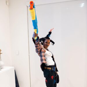 Teyana Taylor Instagram - Don’t be a menace to society while drinking your juice in Chrome Hearts & bunny steppassss 🐰🔫

Loc Dog 🔫

📸: @kvnhrtlss