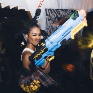 Teyana Taylor Instagram - Don’t be a menace to society while drinking your juice in Chrome Hearts & bunny steppassss 🐰🔫

Loc Dog 🔫

📸: @kvnhrtlss