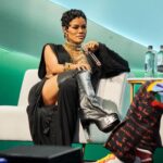 Teyana Taylor Instagram - Yesterday was nothing short of MAGICAL!! ✨✨✨I want to give a super heartfelt thank you to @CultureCon for blessing me with the first ever Culture Con Legacy Award! I appreciate you guys beyond words! You could have given this award to so many others, but you chose to give it to me, and for that I am thankful and humbly grateful! Thank you to the overload of warm love in the room & Thank you to the amazing @capitol_ej for the dope conversation & and the ELITE FEETSSSSSSSSS!!! A time was had!🌹🫶🏾🌹 #culturecon 📸: @culturecon @lalearcreative @born.king_broadway
