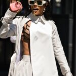 Teyana Taylor Instagram - Thank you @sacaiofficial for having me 🖤 It was hot as hell outside but the Show was hella cold 💙🥶🥶🥶🥶🥶🥶💙 📸: @rickyfilmingstudios @zerbibrub @fabrisflorencia @sacaiofficial @claireguillon