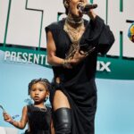 Teyana Taylor Instagram - Yesterday was nothing short of MAGICAL!! ✨✨✨I want to give a super heartfelt thank you to @CultureCon for blessing me with the first ever Culture Con Legacy Award! I appreciate you guys beyond words! You could have given this award to so many others, but you chose to give it to me, and for that I am thankful and humbly grateful! Thank you to the overload of warm love in the room & Thank you to the amazing @capitol_ej for the dope conversation & and the ELITE FEETSSSSSSSSS!!! A time was had!🌹🫶🏾🌹 #culturecon 📸: @culturecon @lalearcreative @born.king_broadway