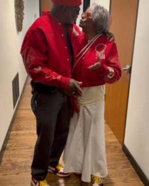 Teyana Taylor Instagram - Love is the softest rose in the soul’s garden….🌹 What a blessing to witness my grandparents celebrating 23 years of marriage, in the year 2023, in my very own MJ 23 @jumpman23 collection & kicks…Priceless 🥹 

I love you both very much. Thank you for showing us that love ages like fine wine 🍷….Happy 23rd wedding anniversary 🌹✨🥹😍

P.S. Now y’all see where I REALLY get my swag from 😎