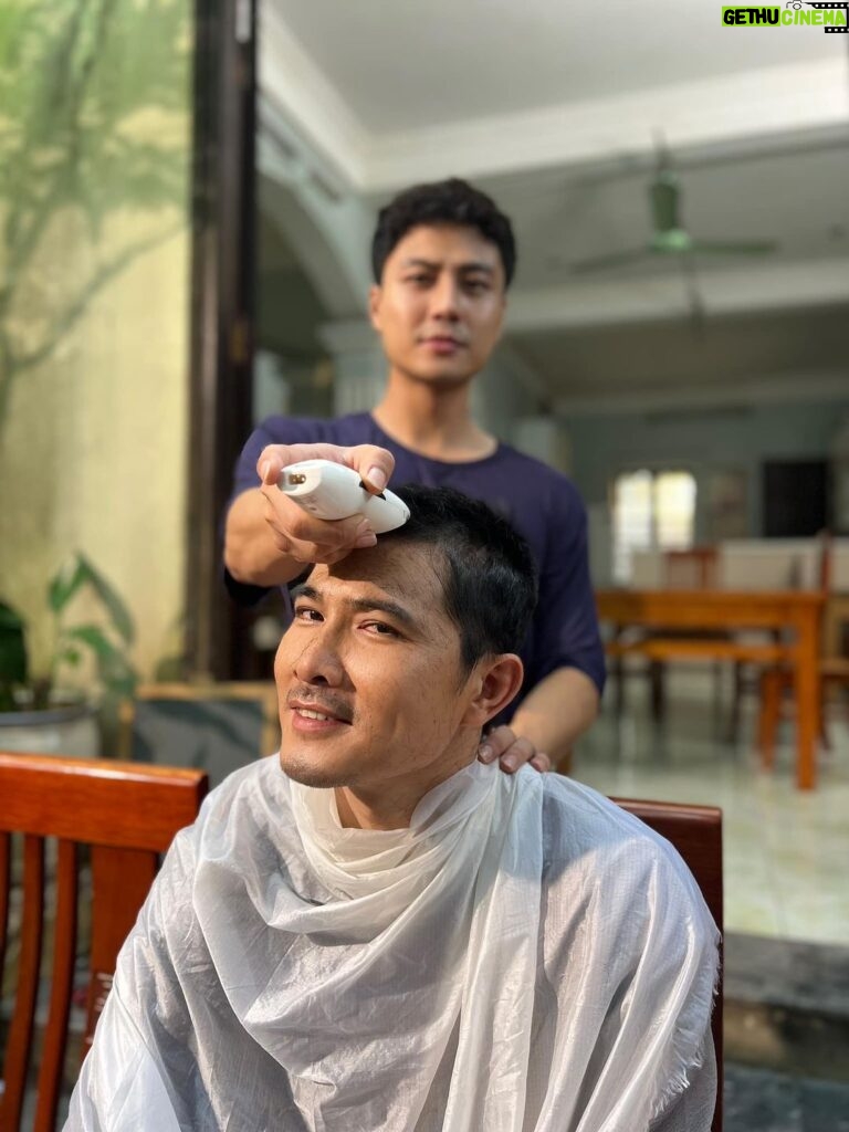 Thanh Sơn Instagram - Mừng anh cả có kiểu tóc mới 😂