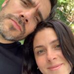 Thelma Madrigal Instagram - Happy Birthday al mejor EsPOsO, PaPá, COMpAÑEro... 🐢 Tortu, cada día te admiro más y aprendo más de ti... Hoy quiero desearte el mejor de los cumpleaños, nos volvió a tocar encerrados pero no por eso dejo de festejar y disfrutar a tu lado un día tan especial... Te amo muchiiiisisisisimoooo!!!! Estoy segura que será un año maravilloso y deseo que siempre seas muuuyyy feliz!!! 😘😘😘😘 #happybirthday #loveyou #raiders Bogotá, Colombia
