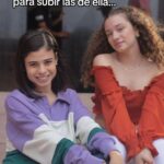 Thiago Vernal Instagram - Me las vas a pagar @paulinabazanch ... #teambarbastef #papaenapuros #conocertefueundisparoalcorazon @latina.pe @adriana_campossalazar @lassomusica