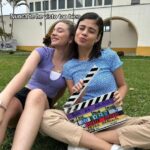 Thiago Vernal Instagram - Me las vas a pagar @paulinabazanch ... #teambarbastef #papaenapuros #conocertefueundisparoalcorazon @latina.pe @adriana_campossalazar @lassomusica