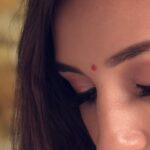 Thivya Naidu Instagram - Nails and lashes extension by @fabulash.my ❤️ GRAB their Diwali offer now !!! Beautiful makeup by @brriyanjohn.official Accesories @tara_authentic_official Shot by @g.v.kathir @c.kumaresan Saree @yanasareecollections Blouse @saratha_fashion_tailoring @theeba.saree_petticoat #diwalishoot📷 #comingsoon #natchathiradeepavali #2019 #brriyanjohndiwali