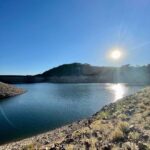 Tiago Careto Instagram - Mais uma tarde incrível no paraíso 🌾🌅 #barragem #barragemdocabril #pedrogaogrande #portugal #jackrussell #beagle Barragem Do Cabril