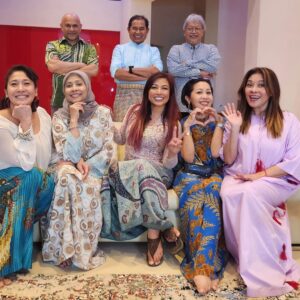 Tiara Jacquelina Instagram - This was our Hari Raya Aidil Adha celebration, with family and friends 💜

Hope those of you celebrating had a lovely day with your loved ones too!