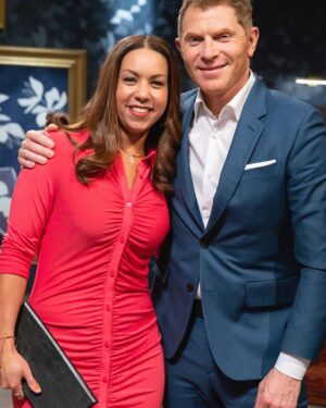 Tiffany Derry Instagram - Y’all ready for Bobby’s Triple Threat tonight??

Tuesday, September 26th at 9/8c pm- “Titans vs Kelvin Fernandez” 
New York City @chefkelvin already beat Bobby Flay with his legendary signature dish. Now, Bobby’s invited him to the Triple Threat Kitchen for a shot at the Titans, where judge @chefadriennecheatham must decide if Kelvin’s strategy pays off.
 
#BobbysTripleThreat @foodnetwork