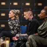 Tiffany Derry Instagram - Bobby Flay has all the heavy hitters coming for us!! Make sure you watching tonight because I don’t think I have ever cooked as hard as tonight!!! It’s been a bit weird cooking so intensely against friends but definitely a fun process!! My favorite part is once we finish cooking and having a chance to taste each other food. This is the first season we have been able to do this not necessarily for the show but just a chance for all of us to talk about how we did something and learn from each other. Tonight, Tuesday, September 12th at 9pm- “Titans vs Jose Garces” Iron Chef Jose Garces keeps Bobby Flay's Titans on their toes in three rounds of flavor-packed cooking. Using his unmatched strategy, Chef Jose shocks Brooke Williamson with his round-three ingredients, and Brooke will either trot away from the challenge or impress judge @aliyaleekong to score a win for the Titans. #BobbysTripleThreat @foodnetwork Looking over our pics they are so intense but so many thoughts are usually going through our head. They are actually quite funny to look at now the fact that I am not showing one dimple!! Who is that chic?
