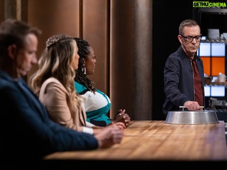 Tiffany Derry Instagram - Ya Girl back on Chopped for a double hitter again on @foodnetwork Stay tuned for #bobbystriplethreat afterwards Premiering Tuesday, September 5th at 8/7c pm- “Beef Knuckle Down” Do you want kimchi fries with that? When the chefs get fried potatoes topped with Korean chile powder in the appetizer basket, the judges could be in for some fusion confusion or satisfying first plates. The competitors find a versatile and lean cut of meat in the entrée basket: beef knuckle. Then, a strange pizza and a rich nut are two of the mandatory items for the last two chefs in the dessert round. @thetedallen @chefmarcmurphy @chefbrookew @FoodNetwork #Chopped Food Network "Chopped"
